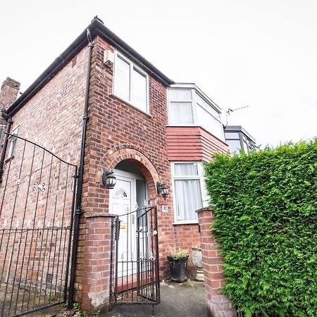 Windsor House 3 Bedrooms Sleeps 8 曼彻斯特 外观 照片